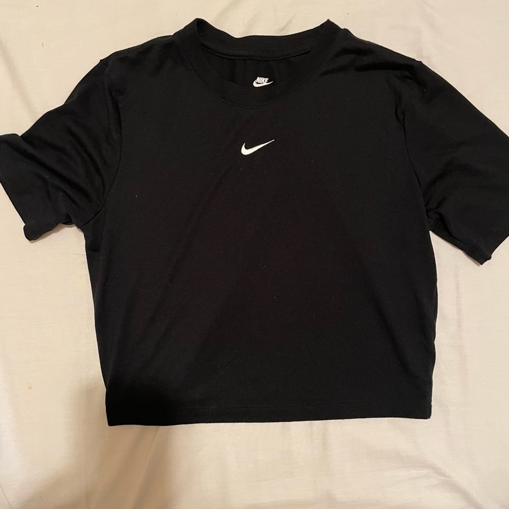 Nike Black Slim Fit Tee top cropped